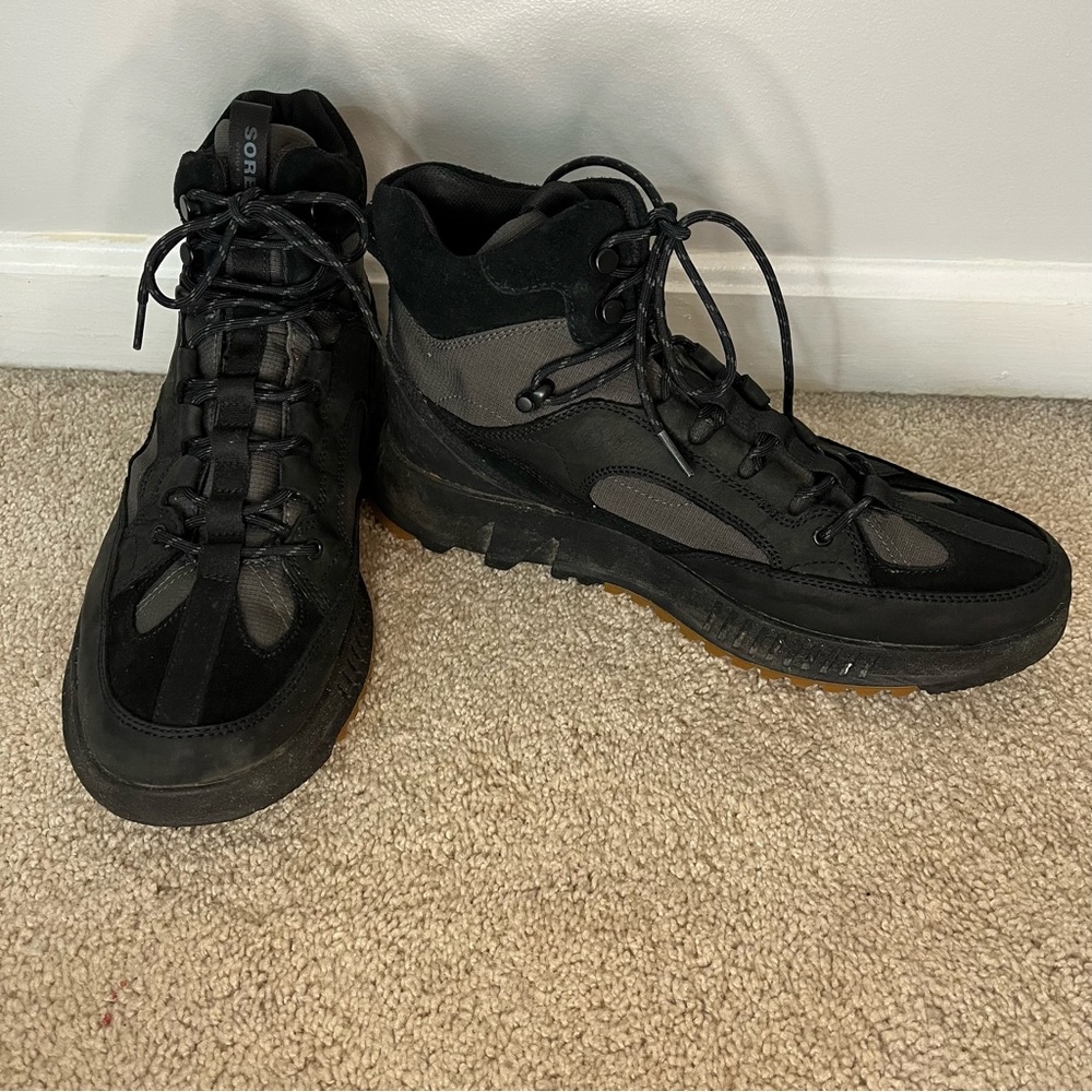 Sorel Men's Mac Hill Waterproof Leather Hiking Outdoor Sports Boots Size 11.5